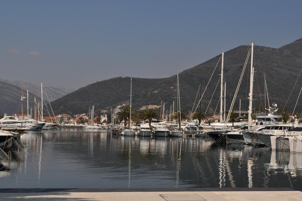Apartments Viktoria Τίβατ Εξωτερικό φωτογραφία