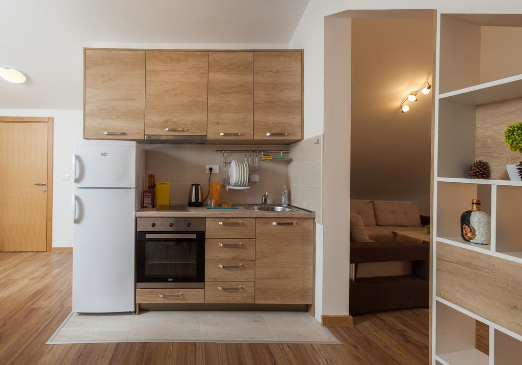Apartments Viktoria Τίβατ Εξωτερικό φωτογραφία