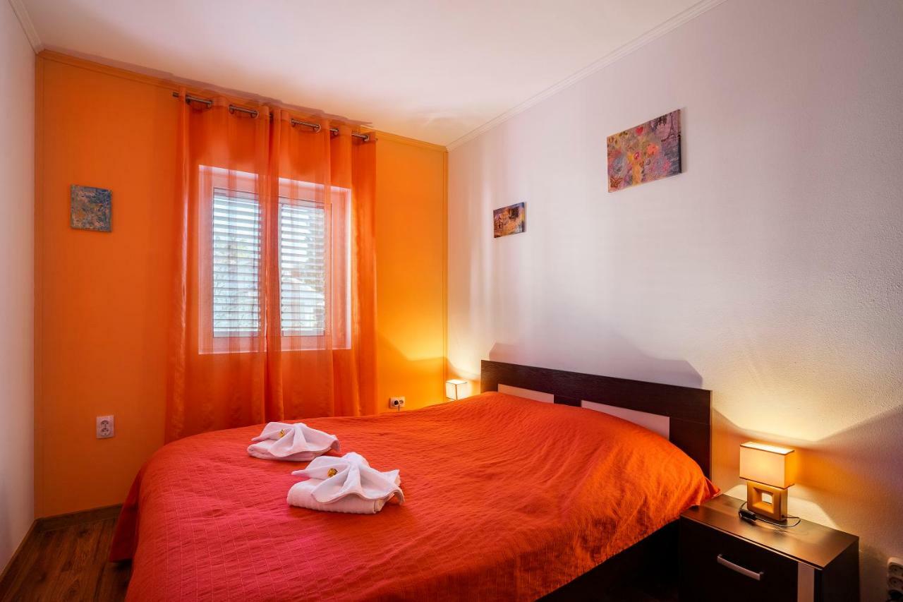 Apartments Viktoria Τίβατ Εξωτερικό φωτογραφία